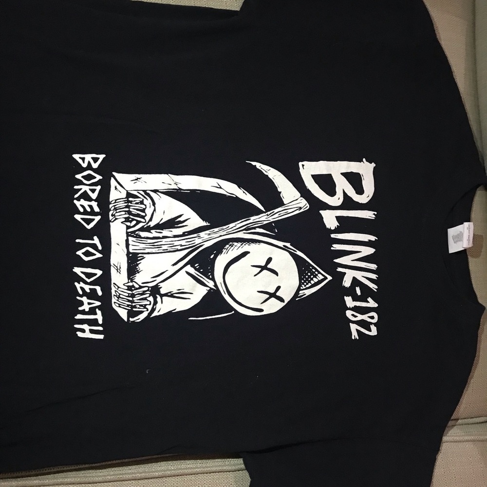 Large Blink-182 “Bored to Death” graphic tee